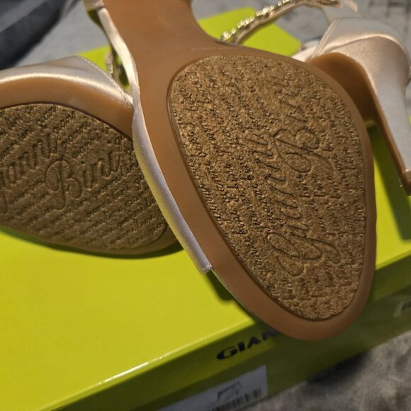 NIB Gianni Bini Gracelynn Gold Dust Heels 9M - Picture 6 of 9